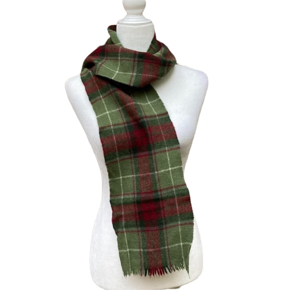 WOOLLEN MILLS Lambswool Green Red Plaid Scarf